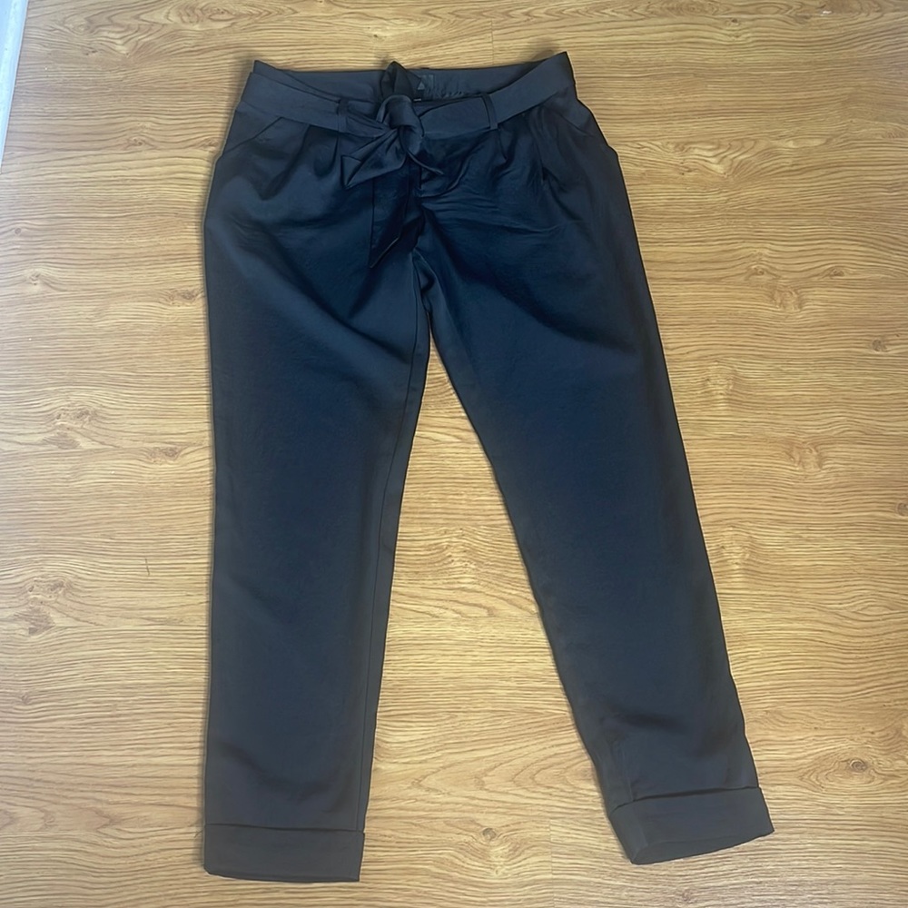 Mossimo Black Dress Pants Size 2 Ankle Cropped